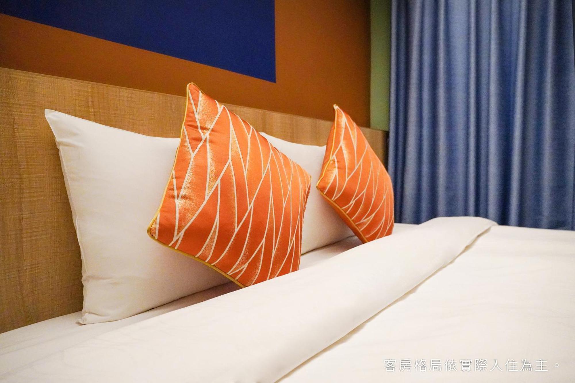 Talmud Hotel Gongyuan Taichung Exterior photo